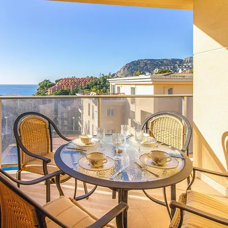 Apartamento 3 Bedroom Stunning In