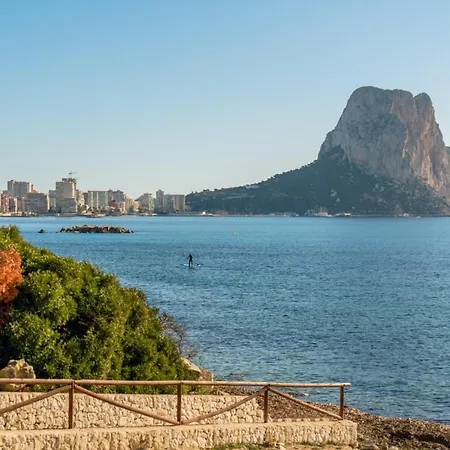 3 Bedroom Stunning In Apartamento *