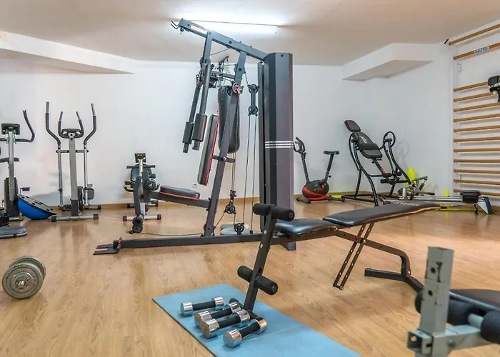 3 Bedroom Stunning In Apartmán